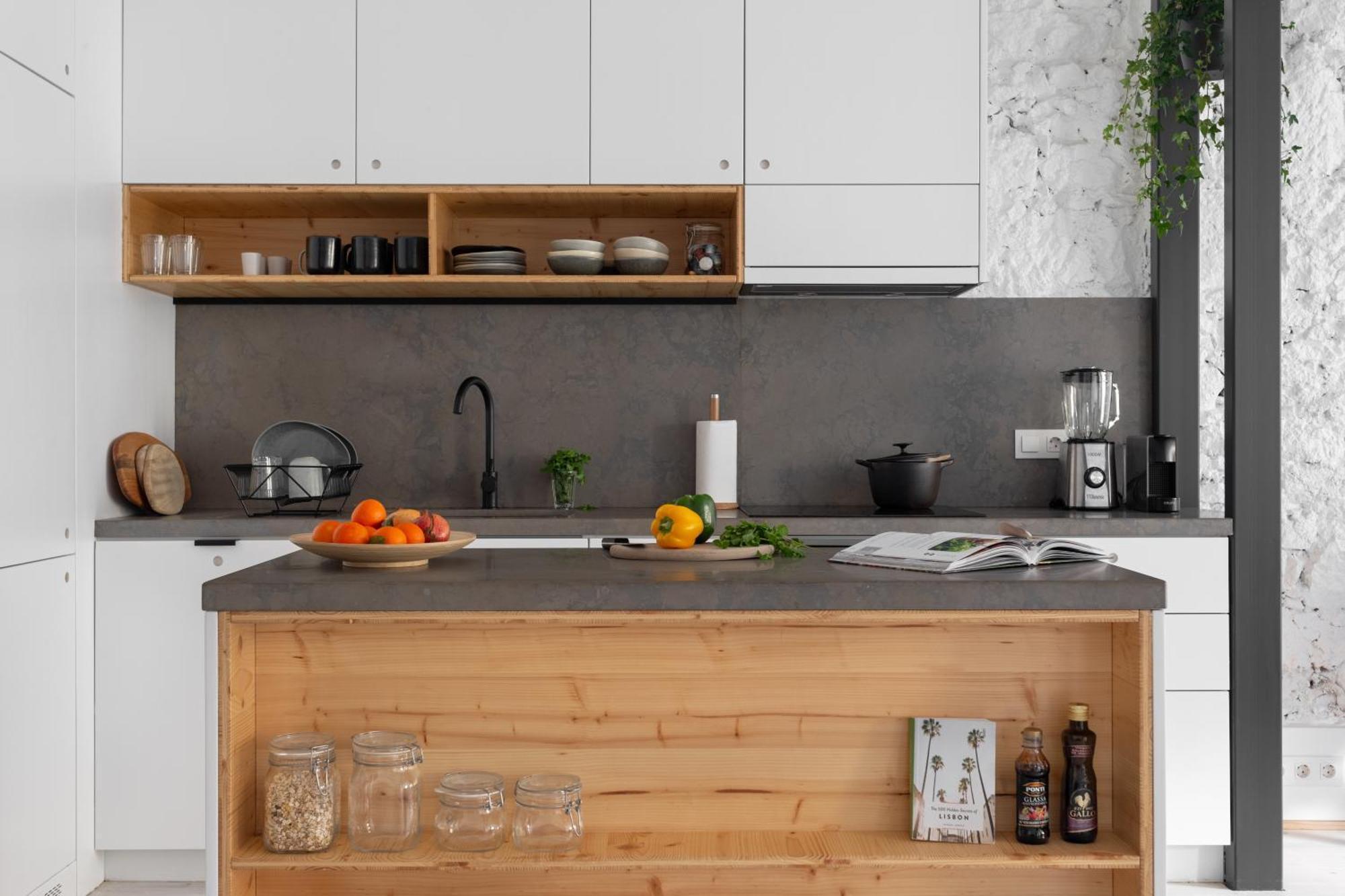 Apartment Joivy Exquisite Near Bica Elevator Lisbon